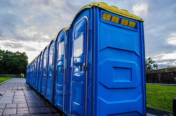 Best VIP or Luxury Restroom Trailers in East Hills, NY